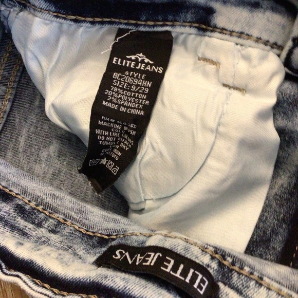 Elite Jeans Queen Collection High Rise Distressed Denim Bermuda Shorts Size 9 - Picture 12 of 14